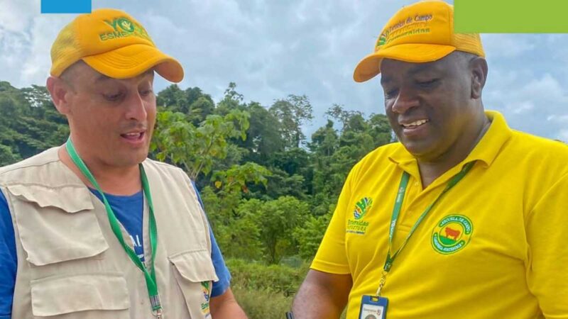 Prefectura entregó plantas de Balsa