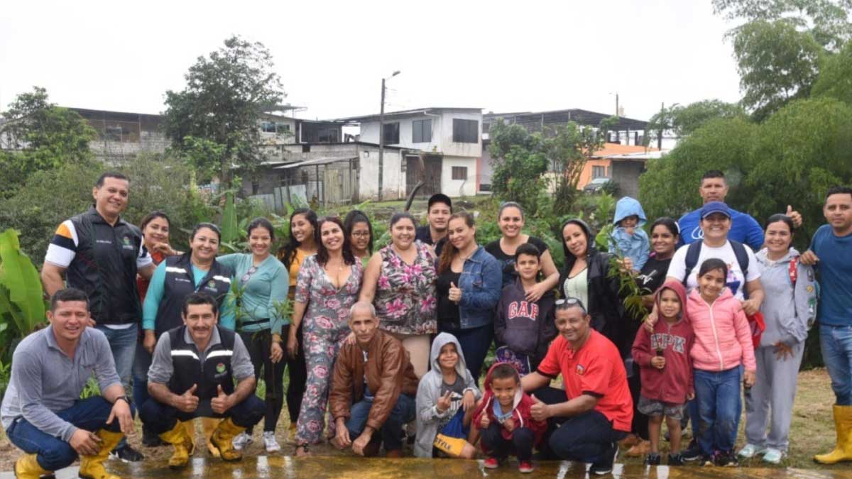 El Día Mundial del Refugiado se celebró con la siembra de 300 plantas