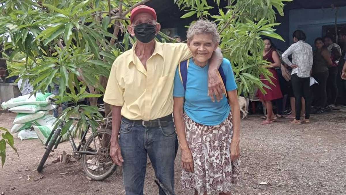 Gobierno entrega bonos Tecnológicos Productivos