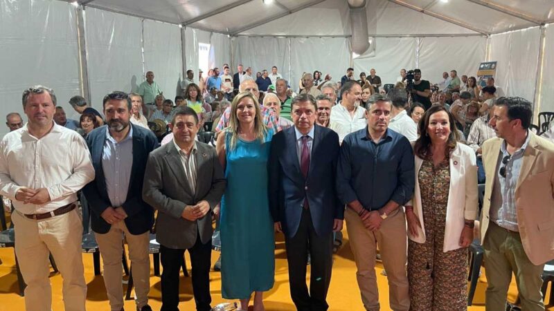 Luis Planas afirma: La hoja de ruta del olivar ha contribuido a mejorar los precios del aceite