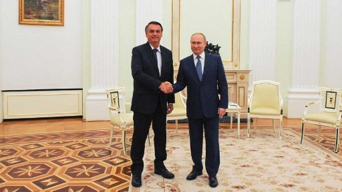 Putin garantiza a Bolsonaro el suministro de fertilizantes a Brasil