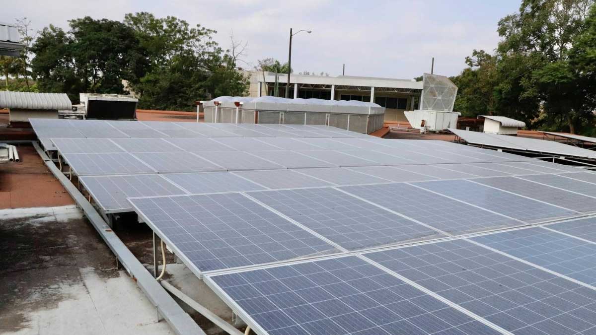 Docentes de la Espol trabajan en un proyecto que beneficiará a los agricultores