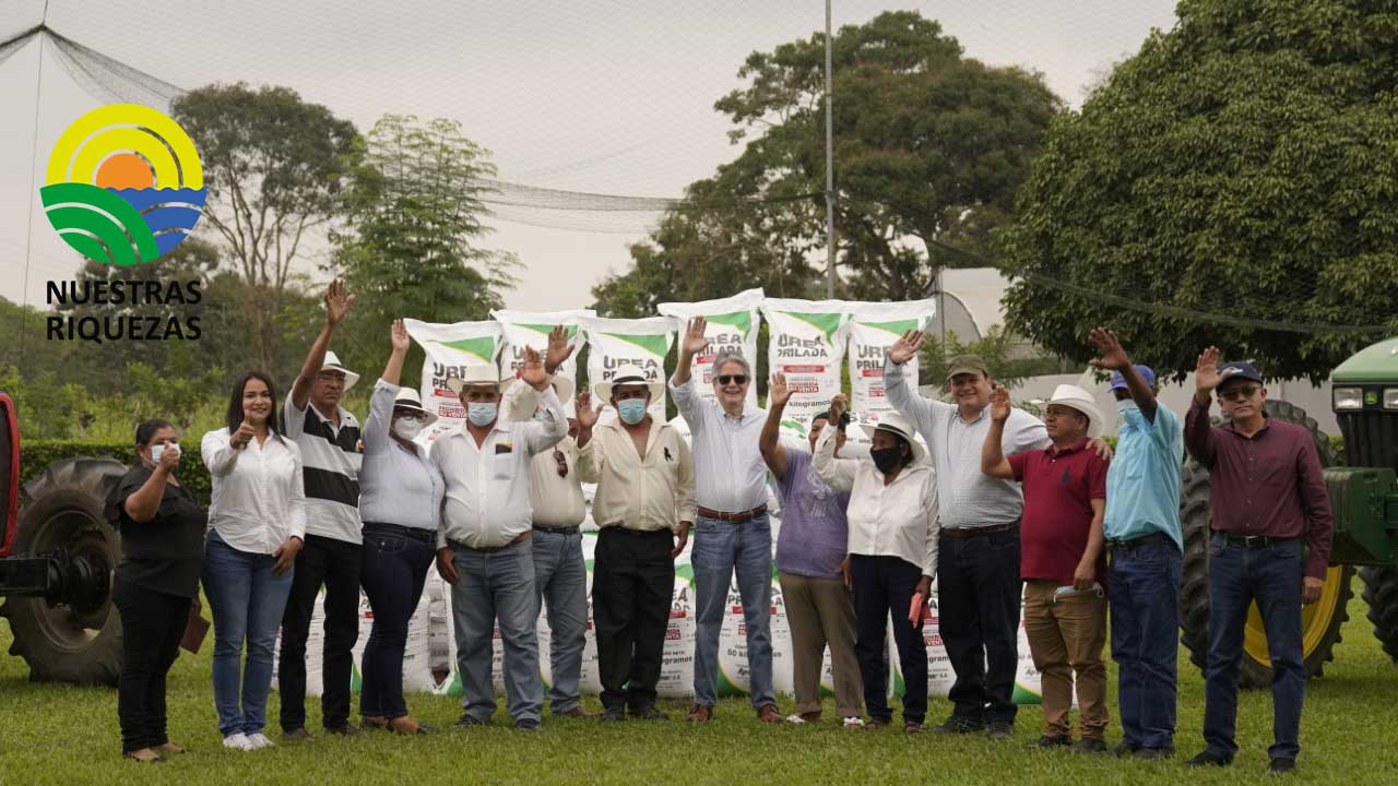 Agricultores se benefician con proyectos del MAG