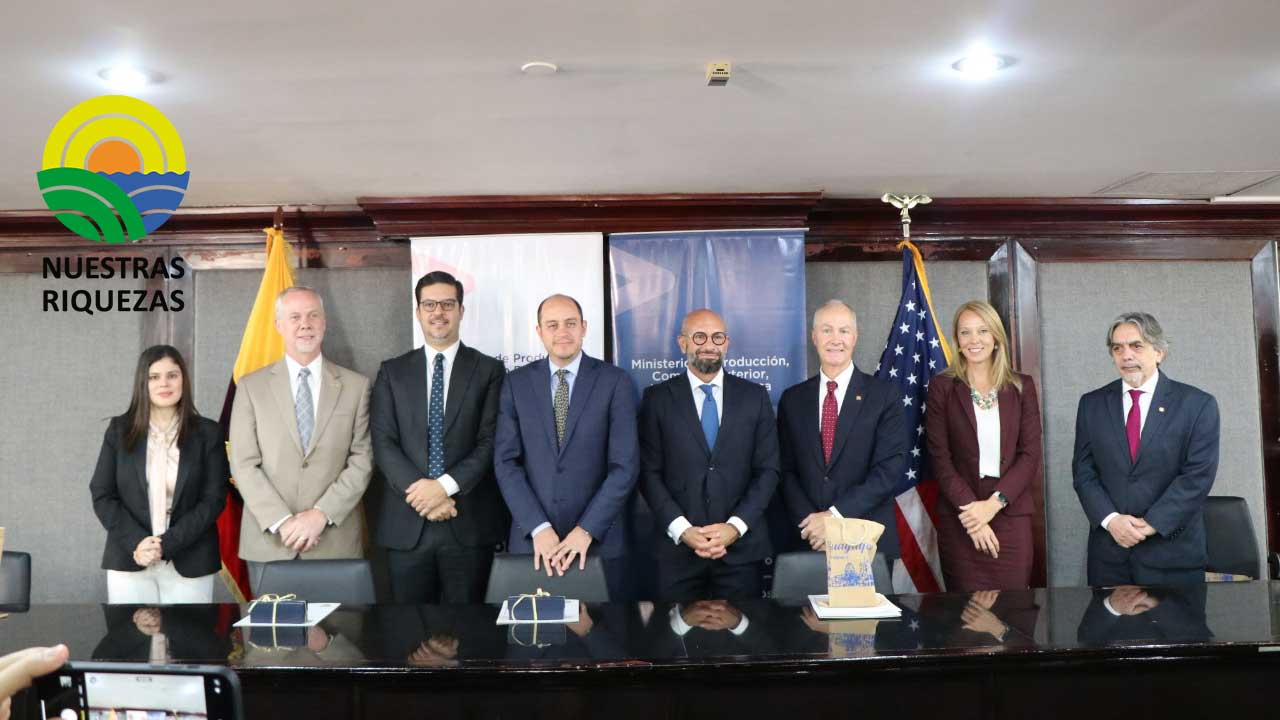 Ecuador y EE.UU. firman un acuerdo en materia sanitaria de productos acuícolas y pesqueros