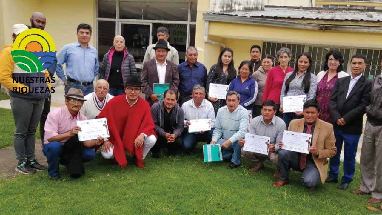 Gobierno provincial capacita a productores