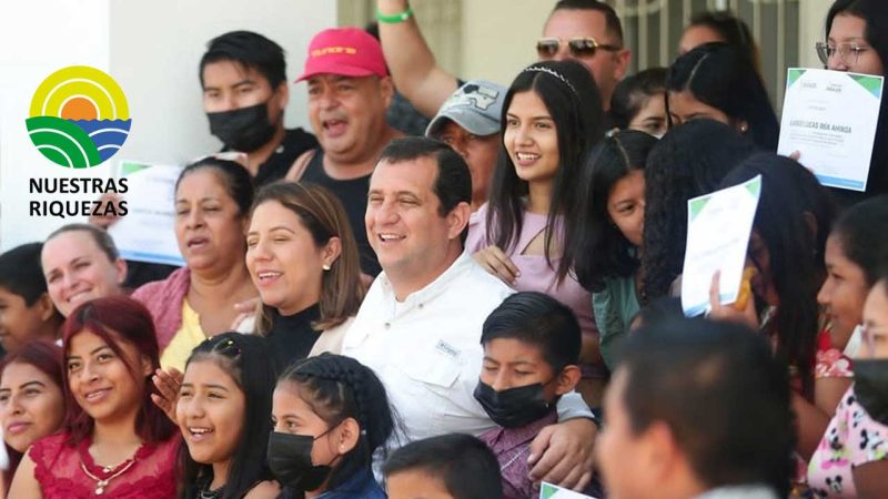 Jóvenes culminan taller de emprendimiento en Manta