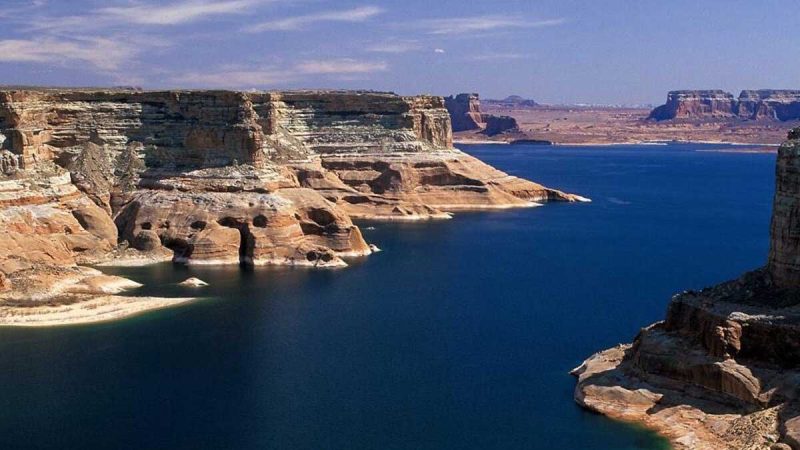 Lagos del oeste estadounidense enfrentan escasez de agua y energía