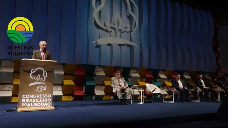 Ministro Montes destaca el Programa de certificación de algodón