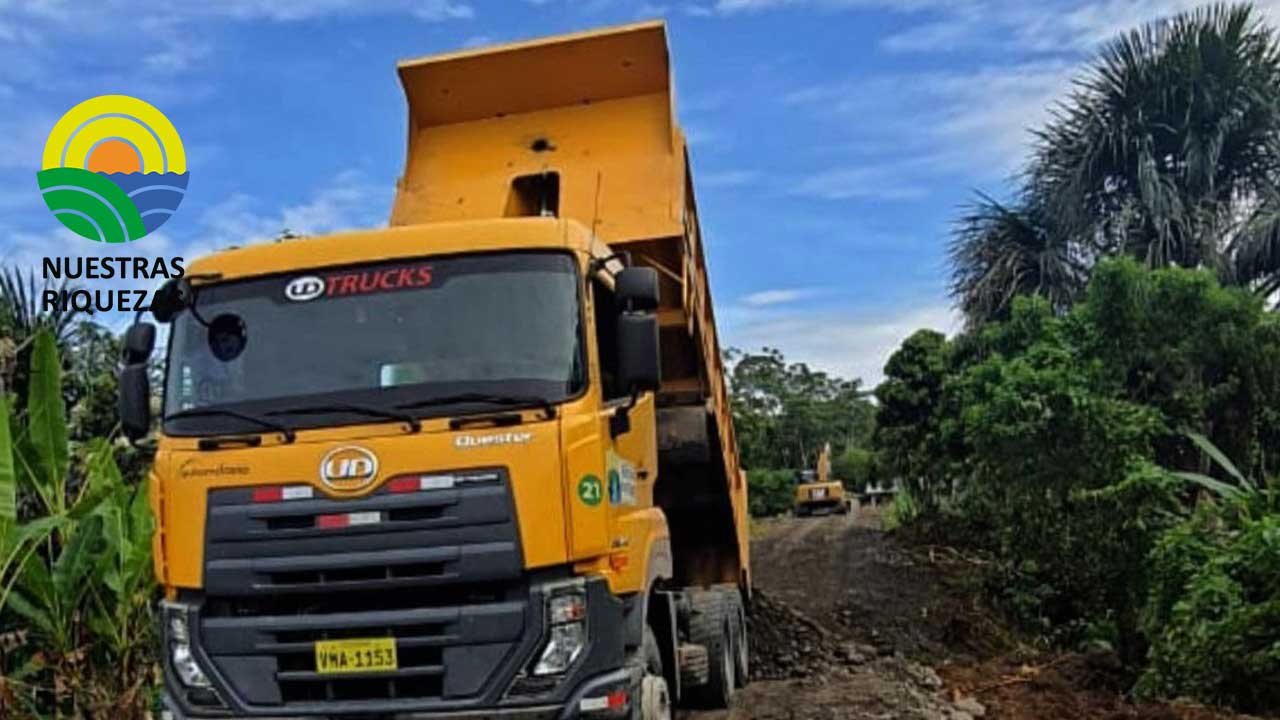 Prefectura construye la vía San José – Río desconocido