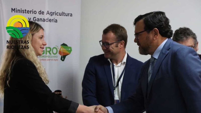 Productores de Mulaló y Pujilí conocen cómo se hará el RENAGRO    