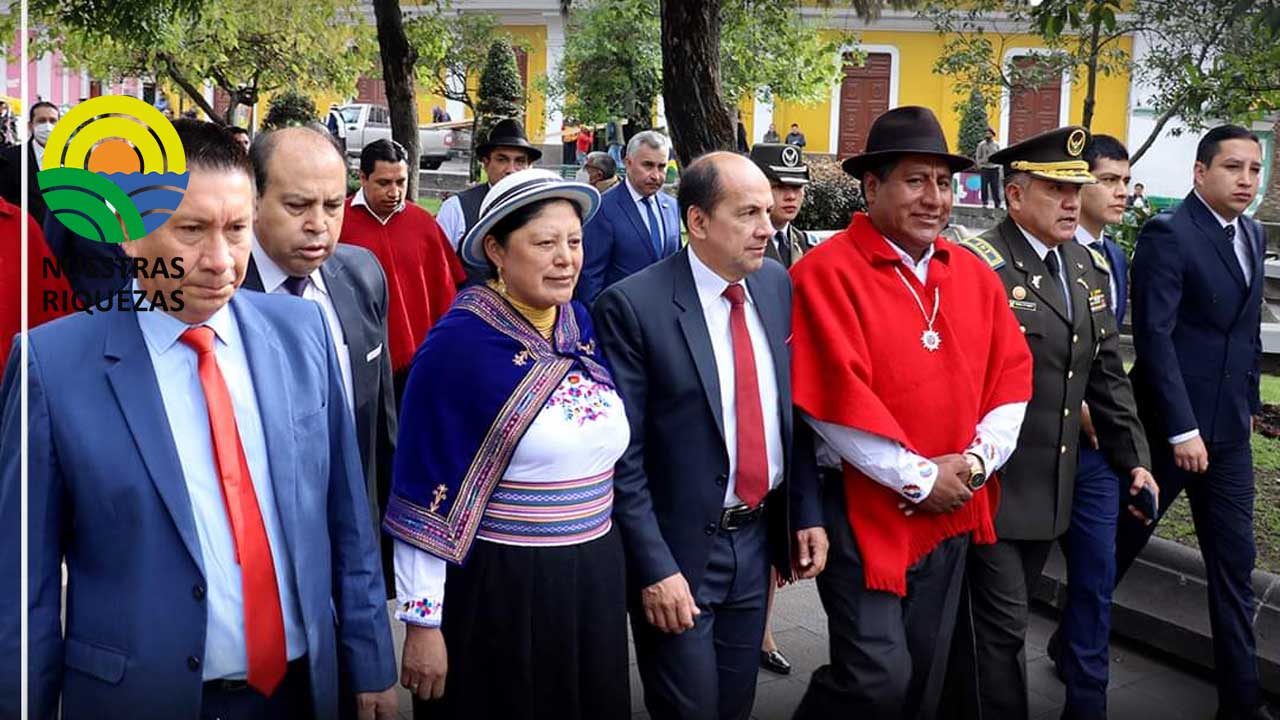 𝐀𝐔𝐓𝐎𝐑𝐈𝐃𝐀𝐃𝐄𝐒 𝐃𝐄 𝐋𝐀 𝐏𝐑𝐄𝐅𝐄𝐂𝐓𝐔𝐑𝐀 𝐃𝐄 𝐁𝐎𝐋Í𝐕𝐀𝐑 𝐏𝐀𝐑𝐓𝐈𝐂𝐈𝐏𝐀𝐑𝐎𝐍 𝐃𝐄 𝐋𝐀 𝐂𝐎𝐋𝐎𝐂𝐀𝐂𝐈Ó𝐍 𝐃𝐄 𝐎𝐅𝐑𝐄𝐍𝐃𝐀𝐒 𝐄𝐍 𝐄𝐋 𝐌𝐎𝐍𝐔𝐌𝐄𝐍𝐓𝐎 𝐃𝐄𝐋 𝐋𝐈𝐁𝐄𝐑𝐓𝐀𝐃𝐎𝐑 𝐒𝐈𝐌Ó𝐍 𝐁𝐎𝐋Í𝐕𝐀𝐑 𝐏𝐎𝐑 𝐋𝐎𝐒 𝟐𝟎𝟐 𝐀Ñ𝐎𝐒 𝐃𝐄 𝐈𝐍𝐃𝐄𝐏𝐄𝐍𝐃𝐄𝐍𝐂𝐈𝐀