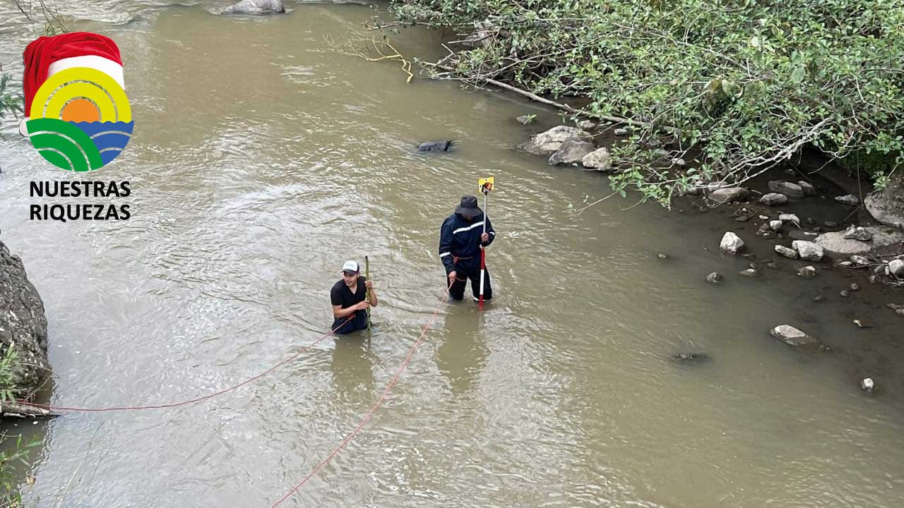 𝐓𝐫𝐚𝐛𝐚𝐣𝐨 𝐦𝐚𝐧𝐜𝐨𝐦𝐮𝐧𝐚𝐝𝐨 𝐜𝐨𝐧 𝐥𝐚 𝐣𝐮𝐧𝐭𝐚 𝐝𝐞 𝐫𝐢𝐞𝐠𝐨 𝐂𝐞𝐫𝐫𝐨 𝐍𝐞𝐠𝐫𝐨 – 𝐂𝐡𝐮𝐫𝐮𝐜𝐨