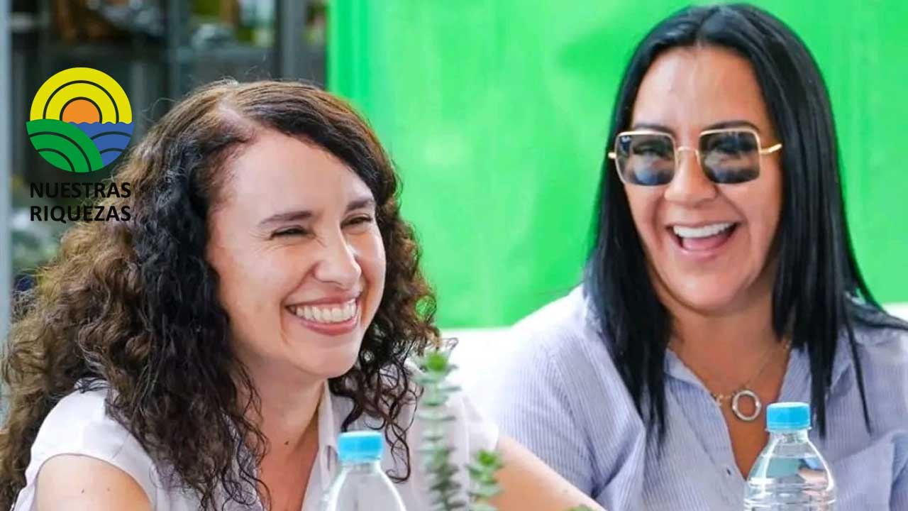 Prefectura de Esmeraldas continua  inaugurando obras. 