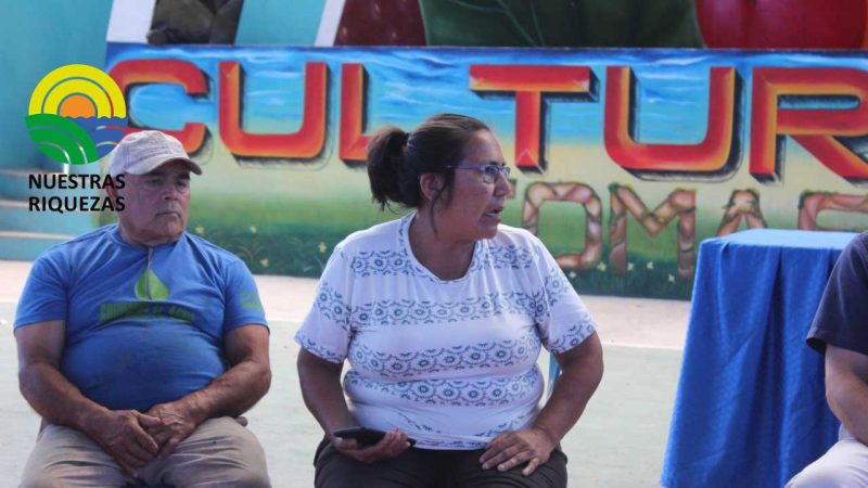 Continúan los conversatorios Galápagos