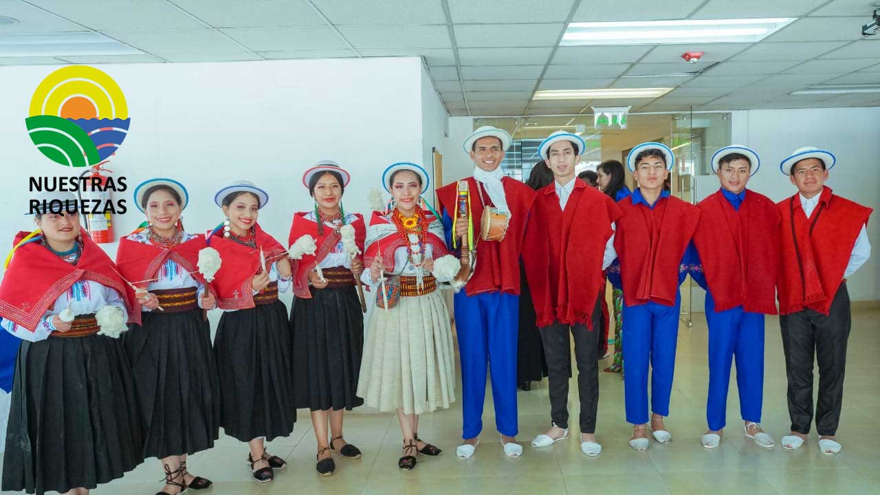 EL MINISTERIO DE TURISMO