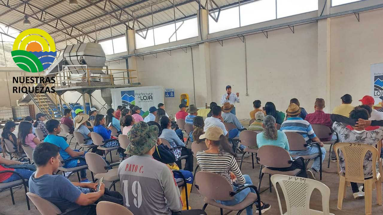 Prefectura de Loja  desarrolló el día de campo en la Planta de Bioinsumos