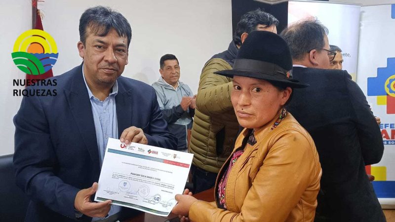 Líderes comunitarios de Cañar se graduaron en la ecuela del agua 