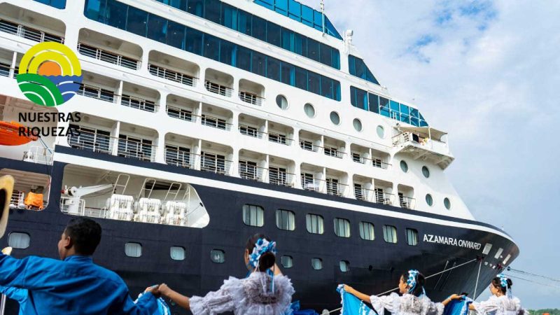 A Ecuador continúan llegando los cruceros