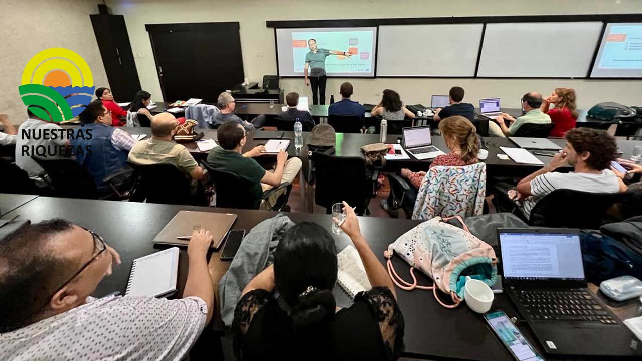 El equipo ClimaLoCa estuvo en la Escuela Superior Politécnica del Litoral (Espol) en Guayaquil
