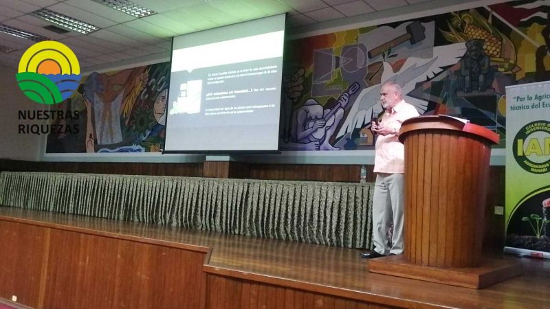 En Portoviejo Iniap Organizó el Simposio Fusarium R4T y Moko,