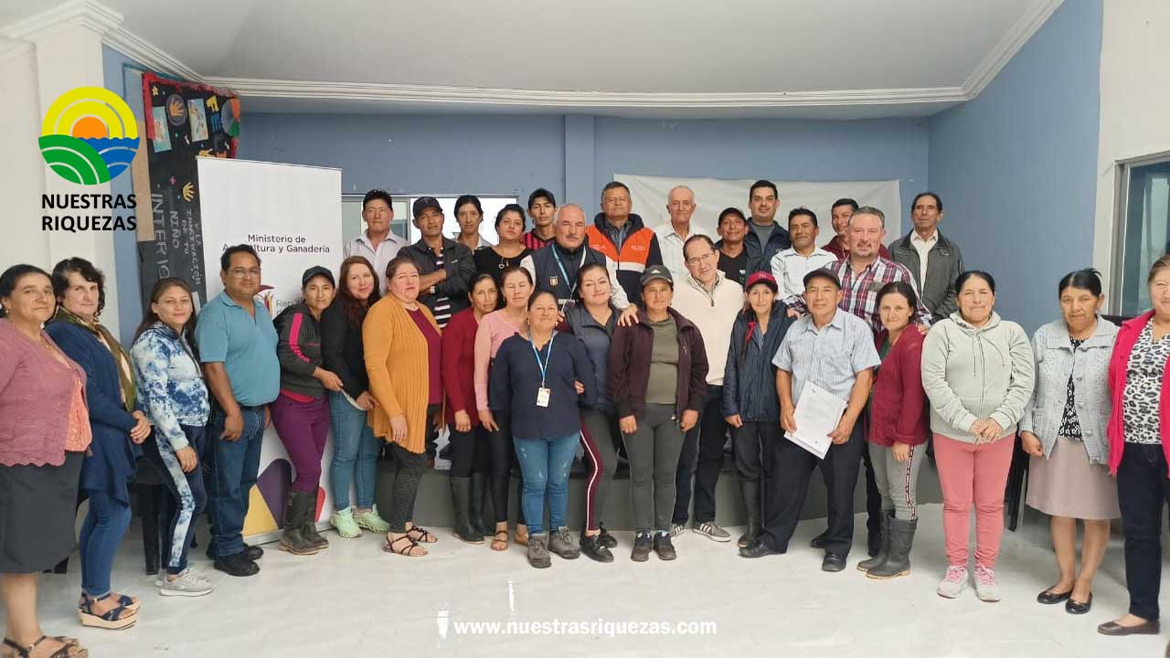 Asociaciones de productores se legalizan en el MAG