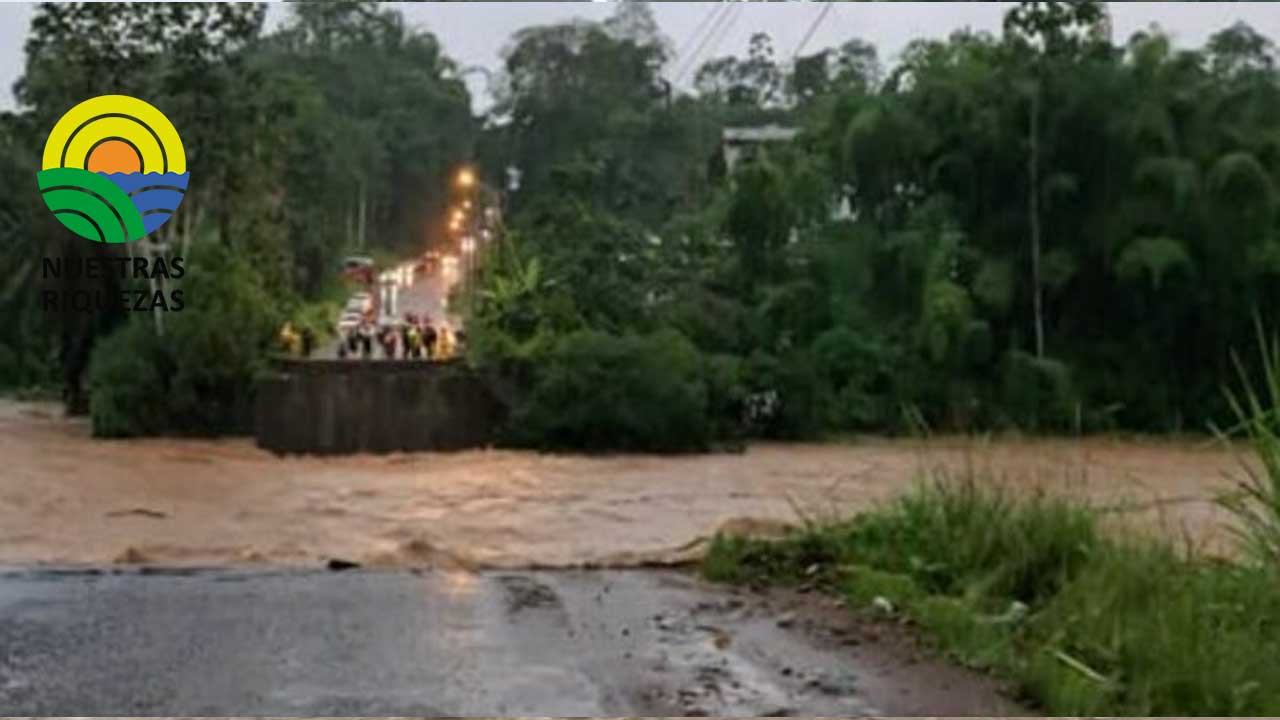 Ecuador inició gestión con Estados Unidos y Perú para instalar puente provisional en Río Blanco