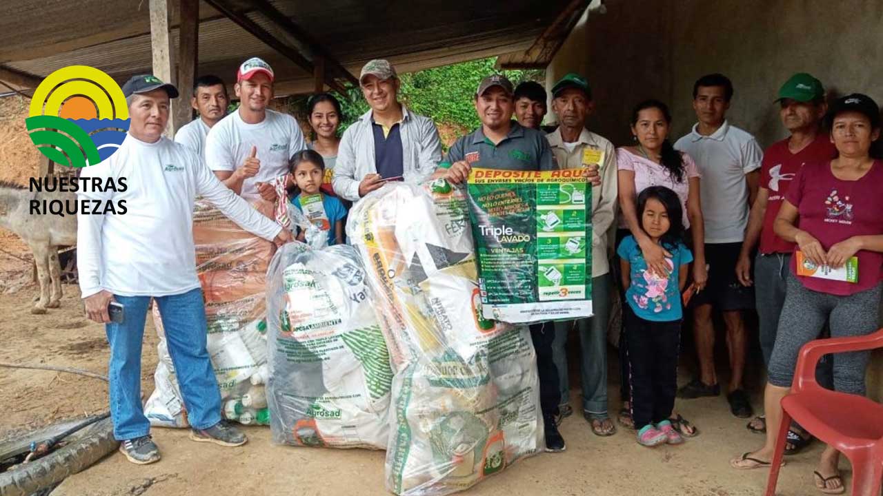 El reciclaje de envases vacíos de agroquímicos se socializa en Pindal y Zapotillo