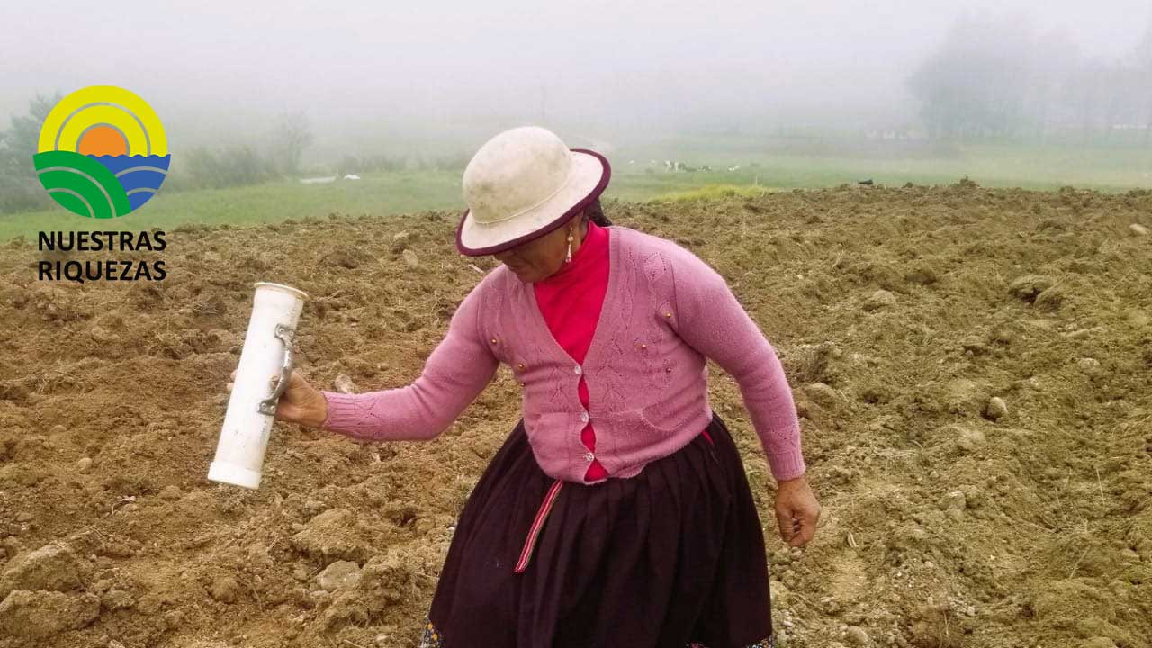 En Cañar se capacitó a agricultores de la Asoc. Sumak Mikuna