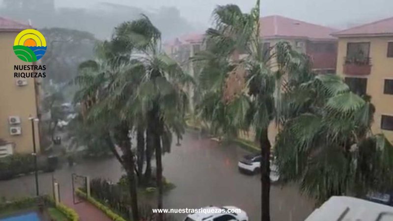 Emapag anuncia medidas de precaución ante fuertes lluvias y aguaje