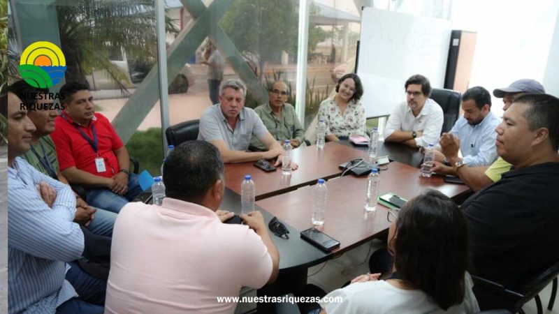 Delegación colombiana visita Ecuador para conocer avances en el sector pesquero