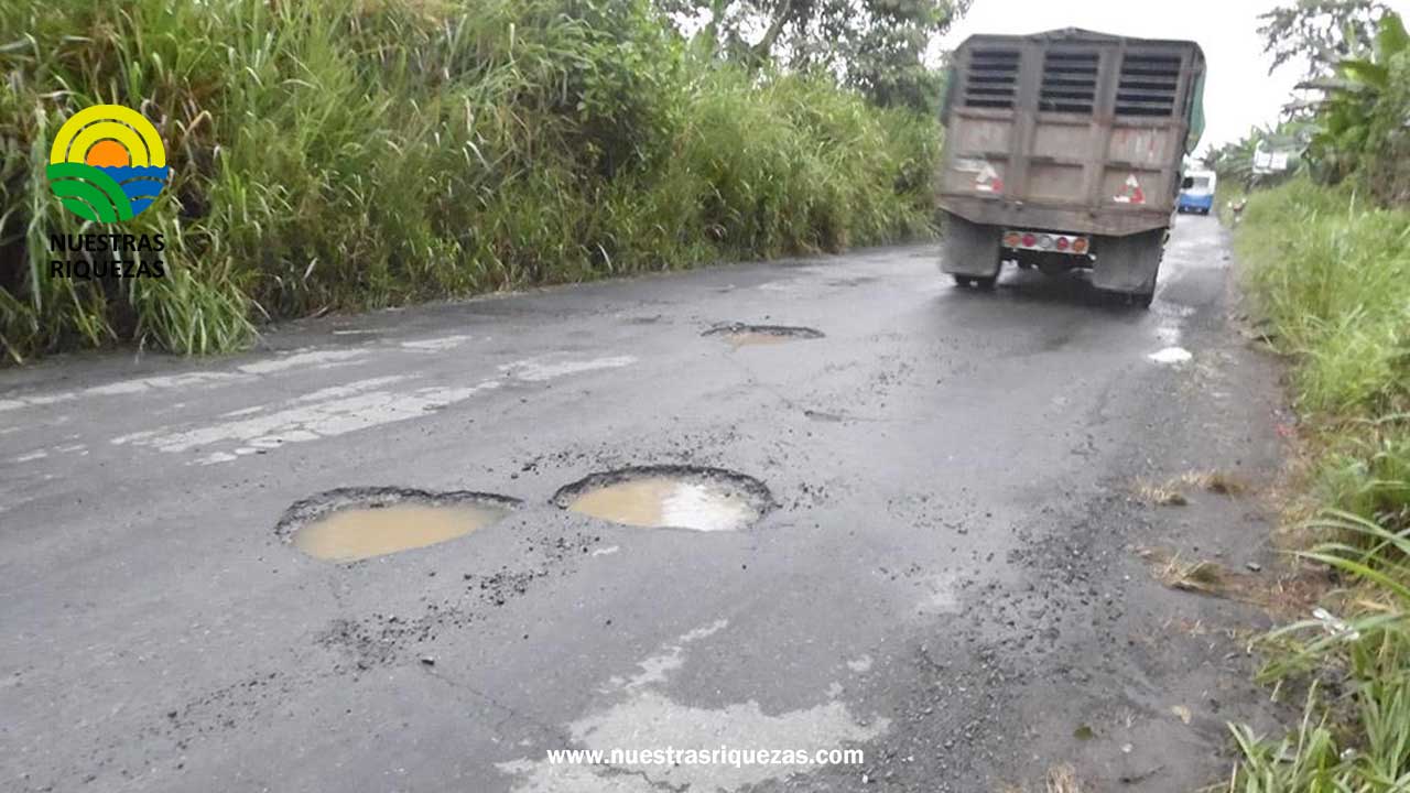 Lasso intentará invertir USD 1.500 millones en vías en seis meses