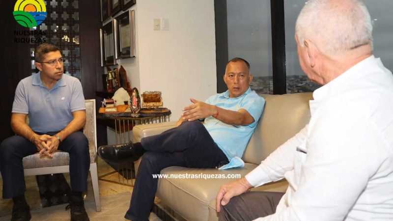 Prefecto propone generar nueva dinámica en la cadena productiva