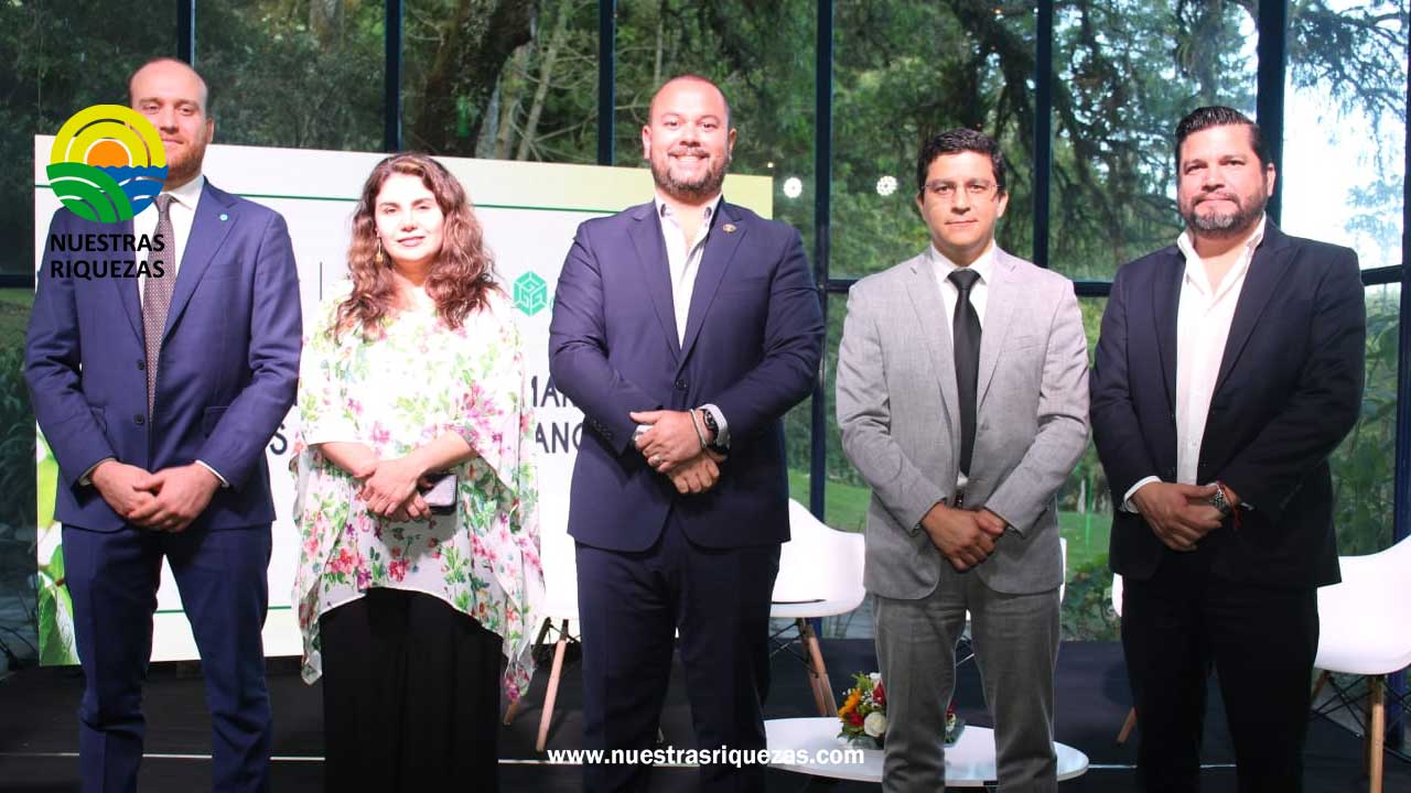 El Gobierno Nacional presenta iniciativas para la protección ambiental y la movilización de recursos para proyectos verdes.