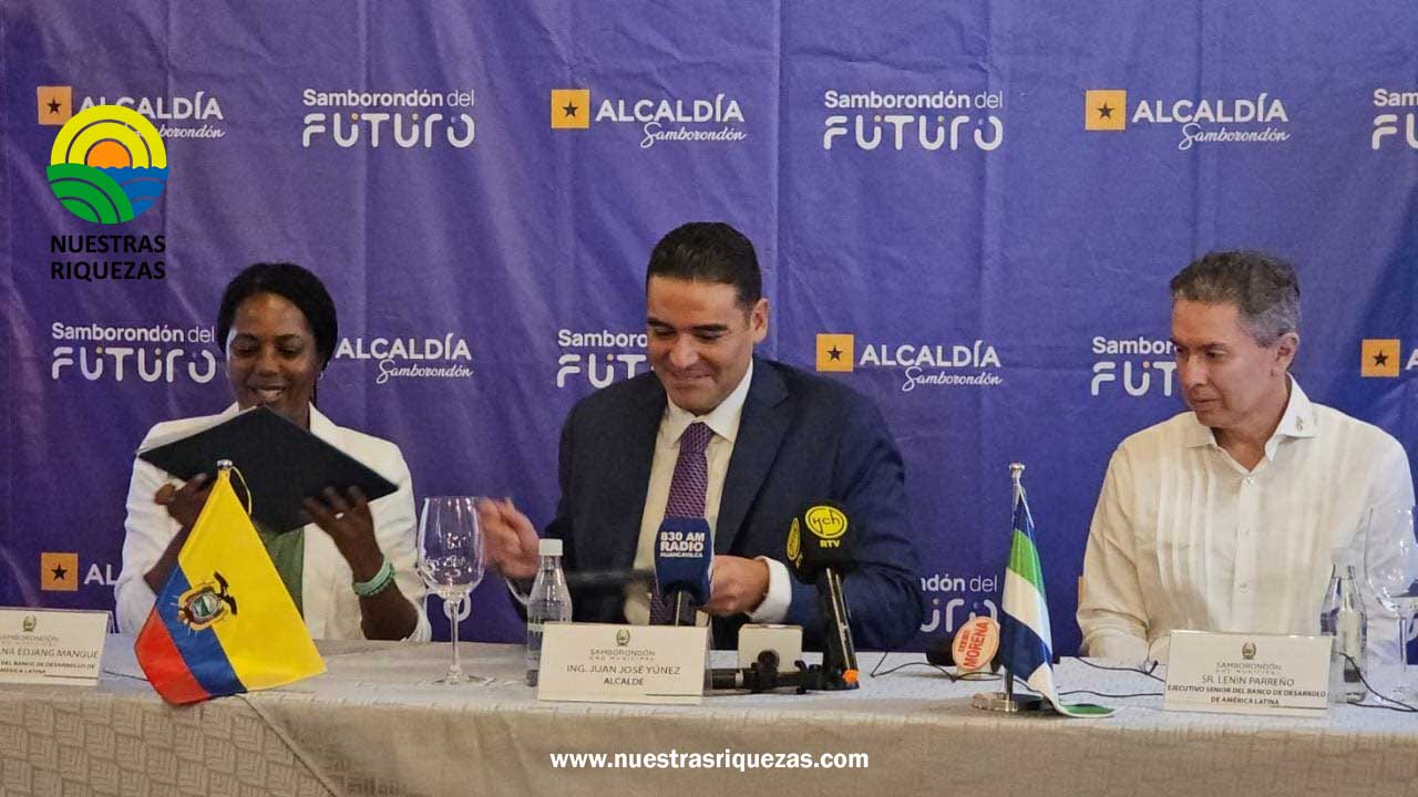 El Municipio de Samborondón y la CAF firman crédito para la construcción de planta potabilizadora de agua