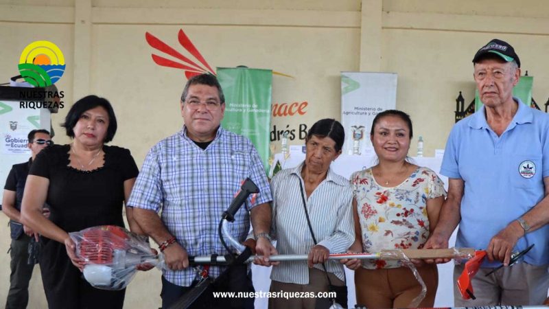 En Napo, productores impulsan sus actividades con insumos del MAG