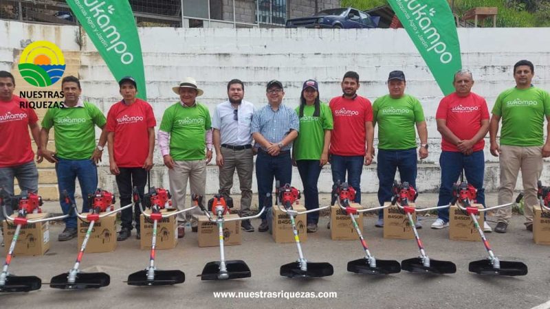 MAG beneficia a pequeños productores con paquetes pecuarios