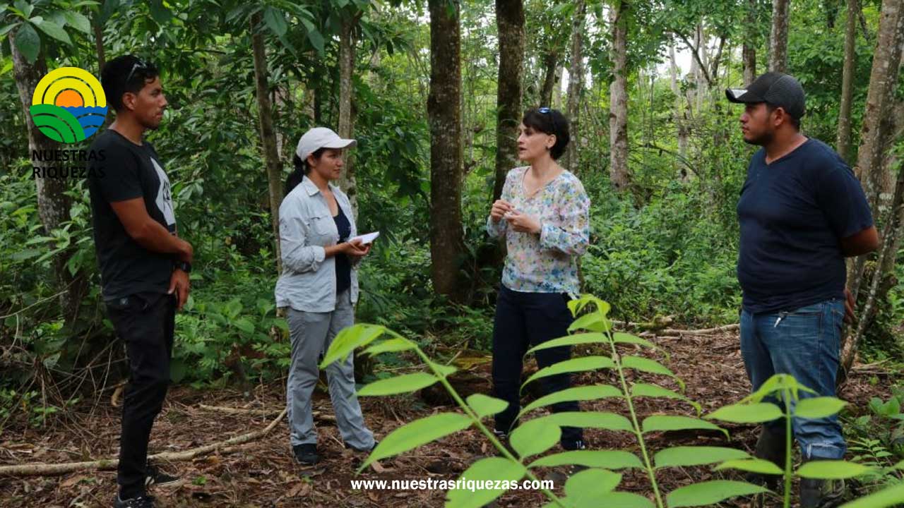 Operadoras turísticas de Galápagos recorrieron atractivos rurales para identificar nuevos productos