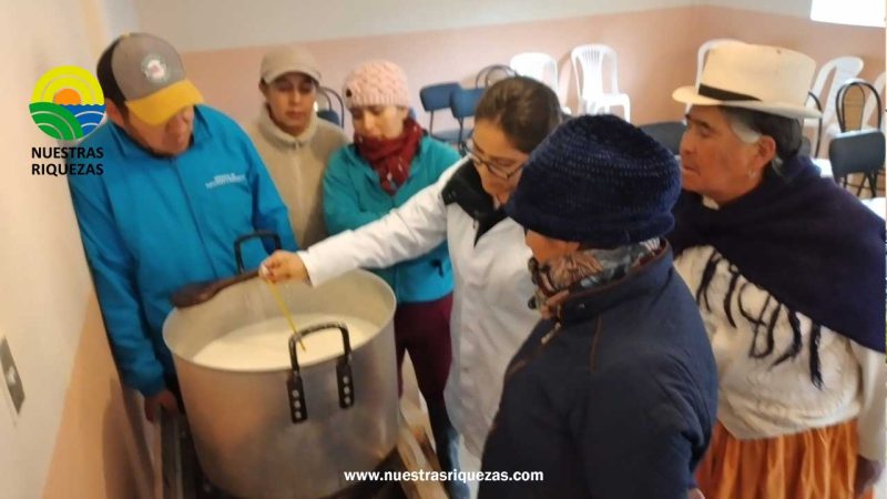 En Chapte, Cañar, elaboran derivados de la leche para mejorar la economía familiar
