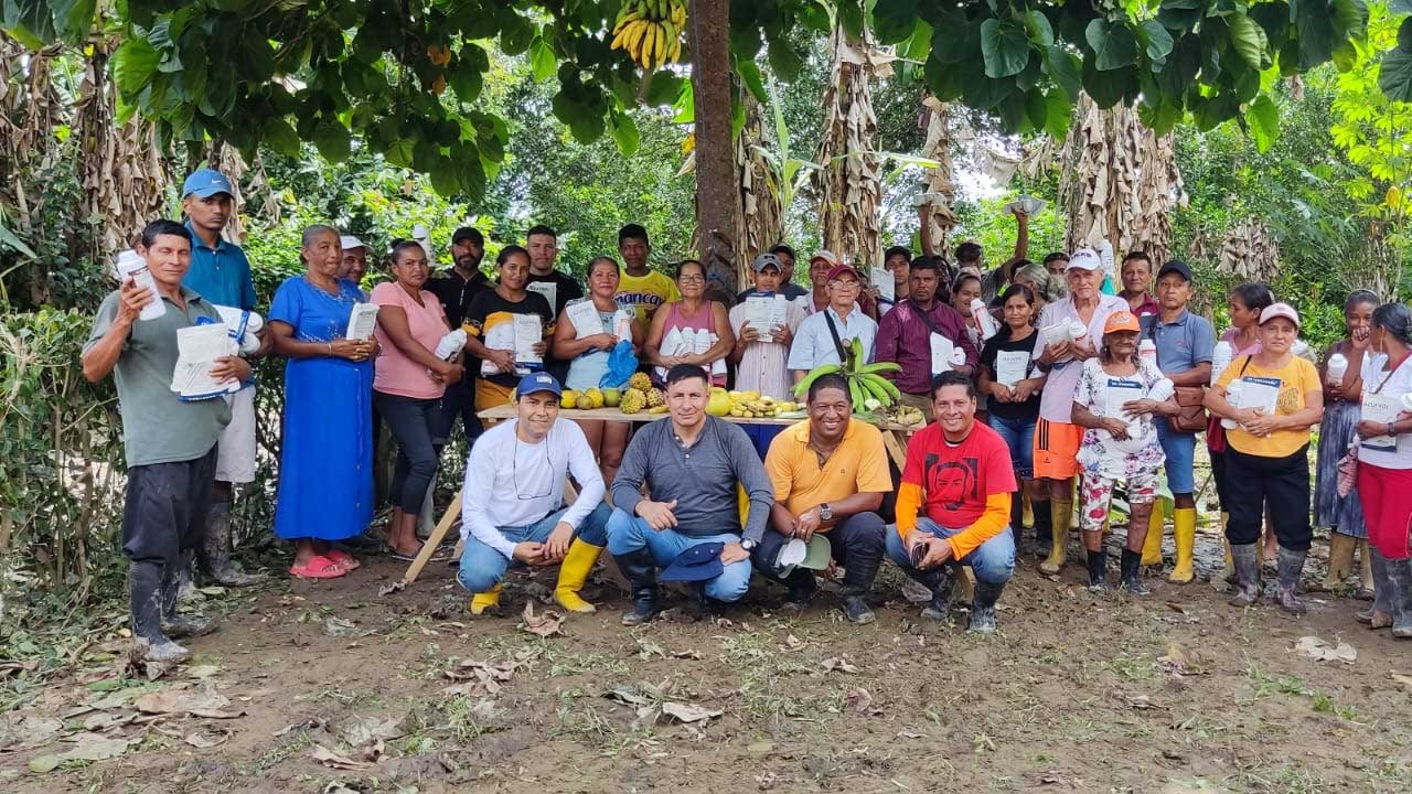 En la provincia verde, productores se benefician con la entrega de paquetes tecnológicos agrícolas
