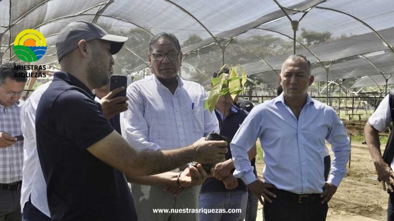 Junto a Clemente Bravo – Prefecto de la provincia de El Oro