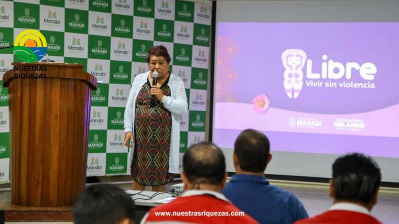 La Prefectura de Manabí capacitará a 232 promotoras comunitarias en salud y gestión de riesgos