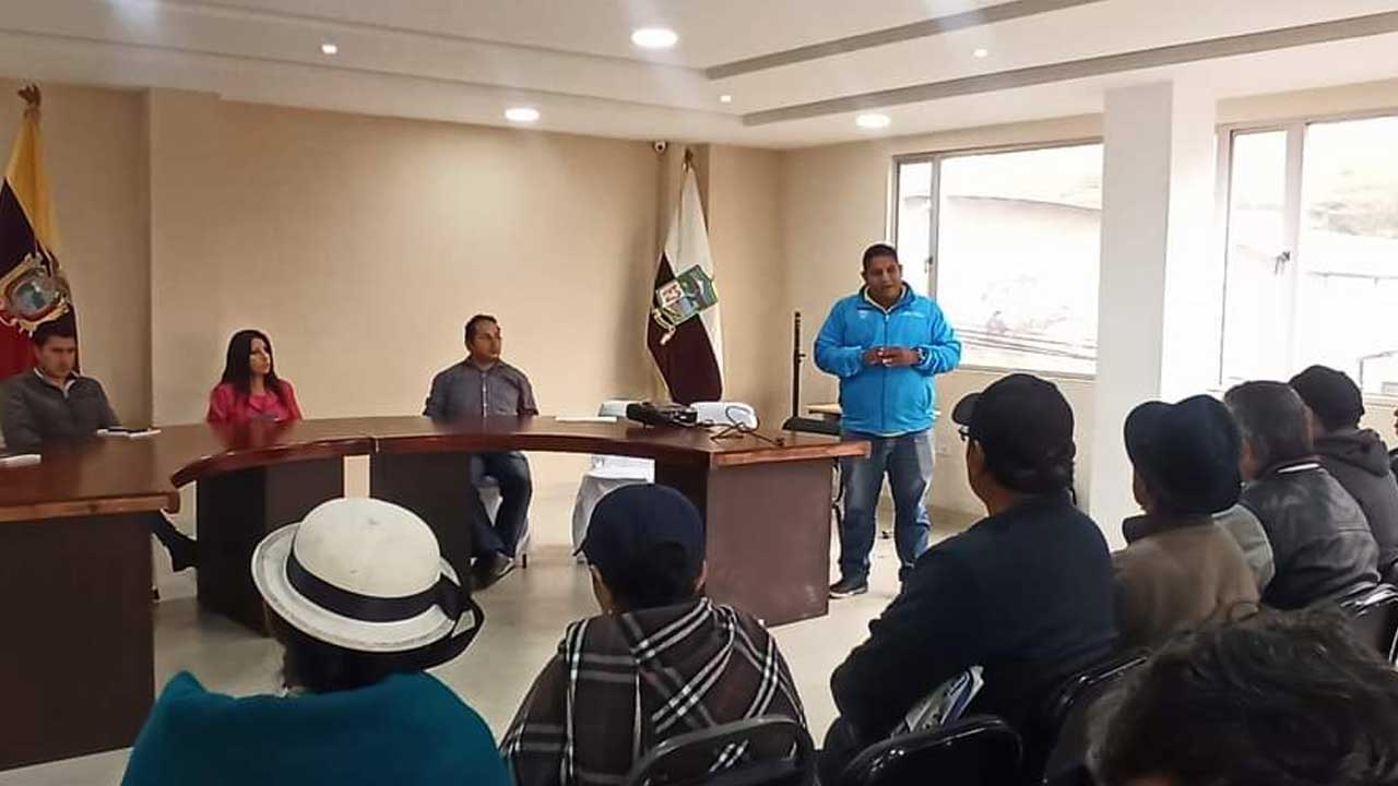 MAG inaugura la primera  Escuela de Campo Forestal en Chimborazo