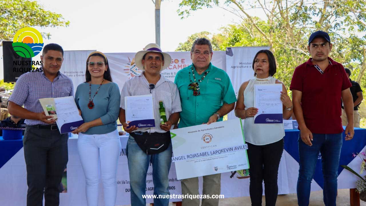 Productores de Sucumbíos reciben beneficios de parte del MAG