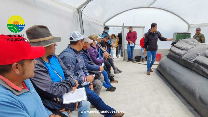 Técnicos del MAG participaron en taller de manejo de biodigestores