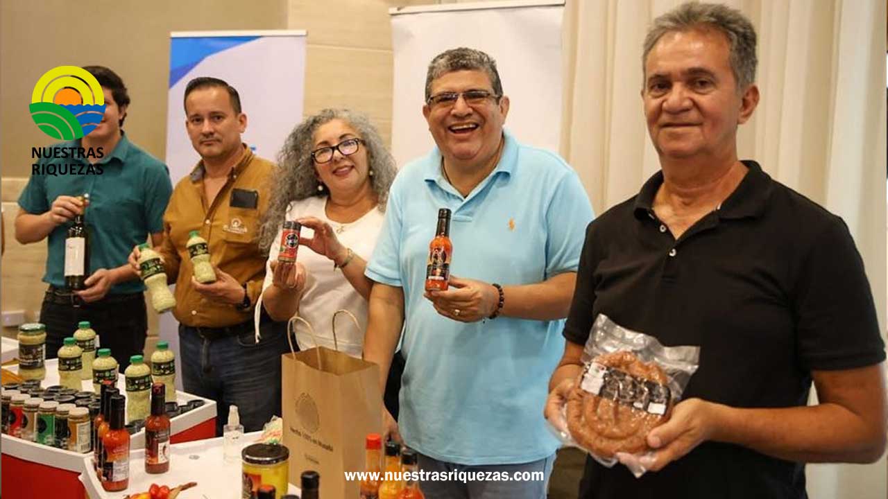 Todo a punto para la Feria Agroindustrial y de Emprendimiento Hecho 100% en Manabí
