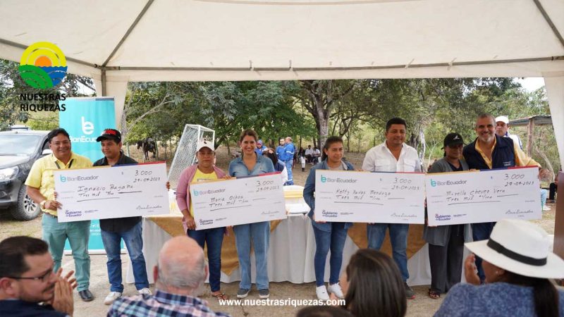 BanEcuador brindará acompañamiento financiero a sectores productivos de Colimes