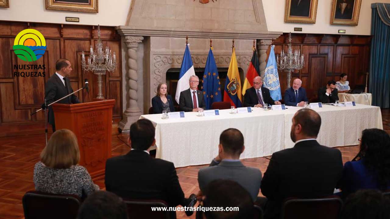 Ecuador y la UE suscriben el Convenio de Financiación para la implementación de la Iniciativa: “Un Pacto Verde para Ecuador” por alrededor de 1.000 millones de euros