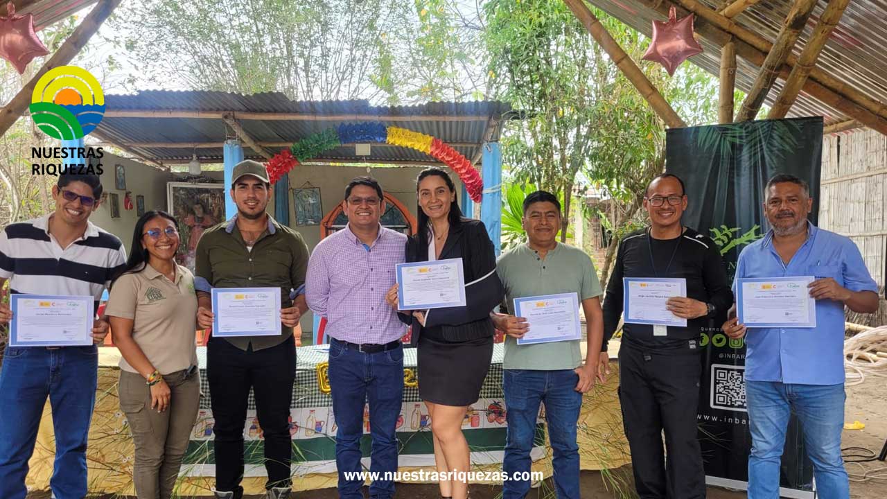 Productores de Pedro Carbo aprenden manejo adecuado de bambú
