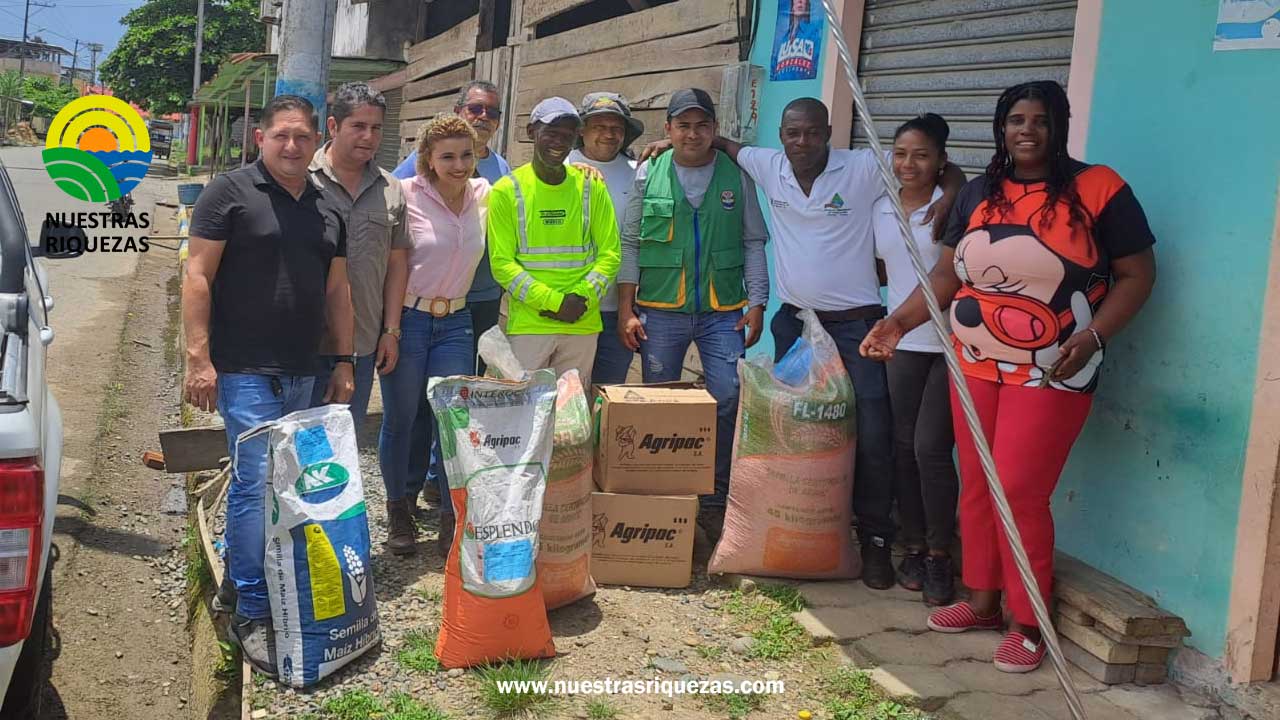 MAG y empresas privadas apoyan a productores esmeraldeños con insumos y semillas certificadas