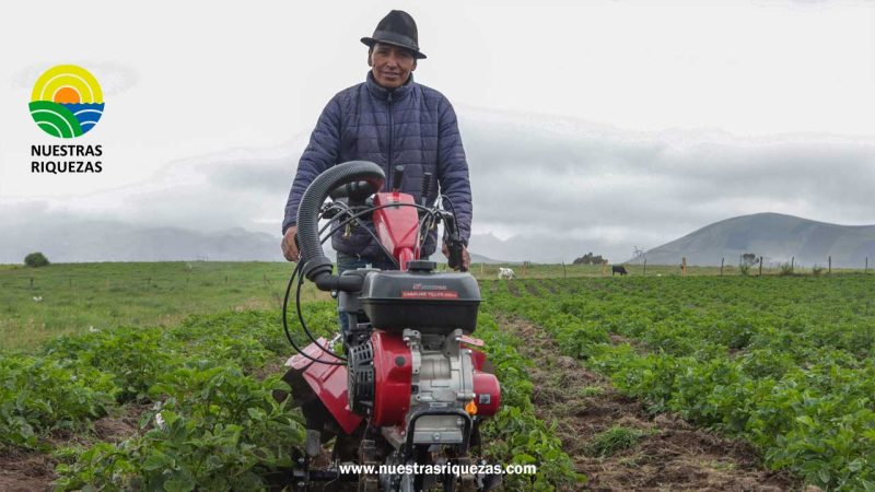 Motocultores y tractores impulsan el trabajo de más de 8 mil productores del país
